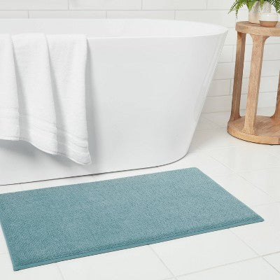  20"x34" Fine Chenille Memory Foam Bath Rug - Threshold™