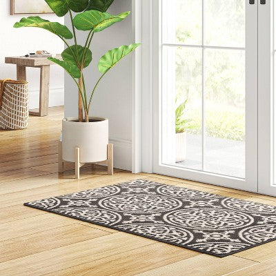 Medallion Washable Tufted And Hooked Rug - Threshold
