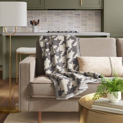  50''x60'' Oversized Chenille Woven Houndstooth Throw Blanket Gray/Neutral - Threshold™