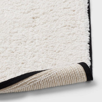  24"x36" Oversized Border Bath Rug Black/White - Threshold™