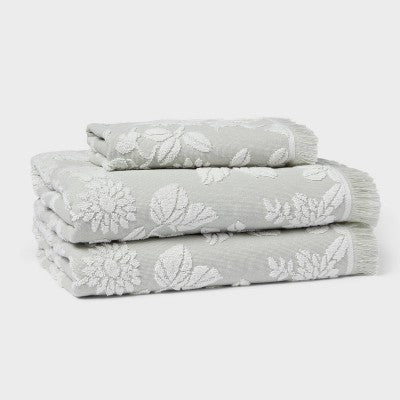  Traditional Garden Floral Towel Green - Threshold™