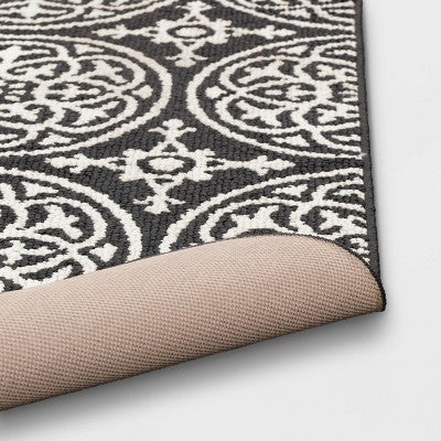  Medallion Washable Tufted And Hooked Rug - Threshold