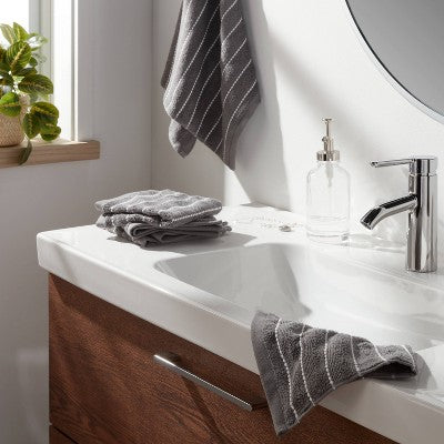  Performance Plus Bath Towel - Threshold™