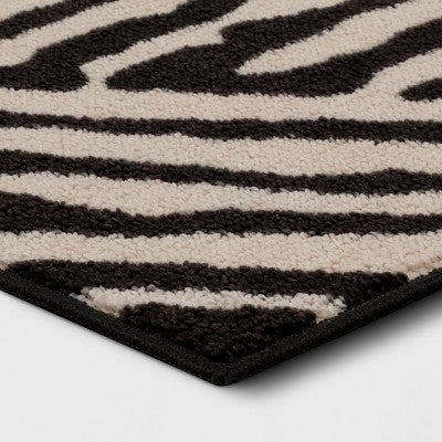  Abstract Lines Rug Black/Tan - Threshold™