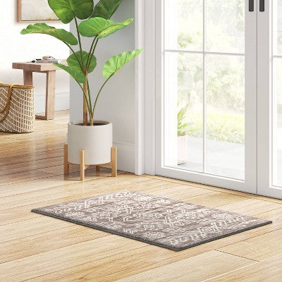  2'x3' Global Persian Style Accent Rug Gray - Threshold™