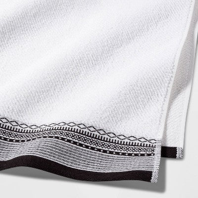 Diamond Border Terry Bath Towel - Threshold™