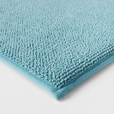  20"x34" Fine Chenille Memory Foam Bath Rug - Threshold™