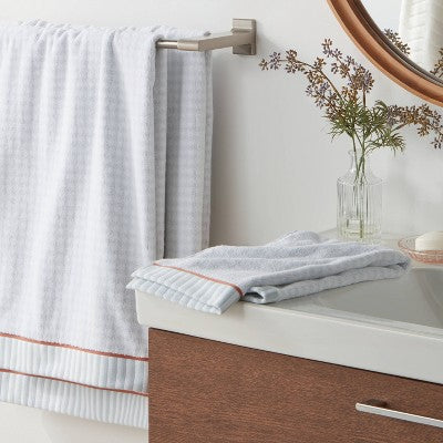  Traditional Gingham Plaid Towel Blue - Threshold™