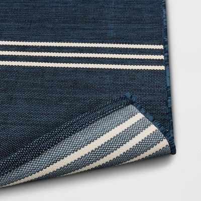  4' X 6' Outdoor Rug Stripe Navy - Threshold™
