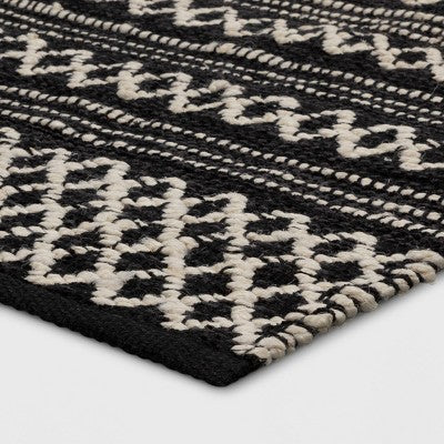  2'x3' Handloom Mixed Fibre Rug Black/White - Threshold™