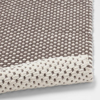  20"x32" Reversible Dot Bath Rug - Threshold™