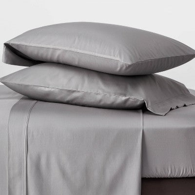  800 Thread Count Solid Sheet Set - Threshold™