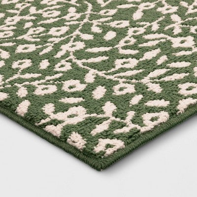  2'x3' Botanical Washable Accent Rug Fern Green - Threshold™