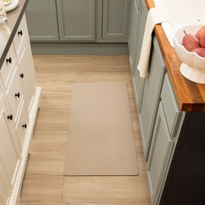  20" X 40" Low Profile Charmed Manor Patterned Polyurethane Kitchen Mat With Foam Rubber Backing - Threshold™